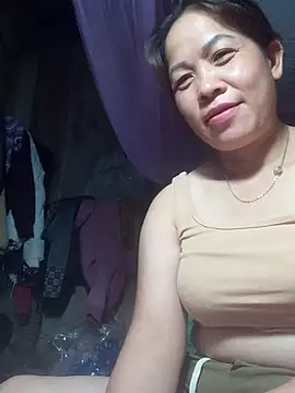 Snapshot of -Luni- chatting on 25, 6, 2026 -Luni- online show from 25, 6, 2026