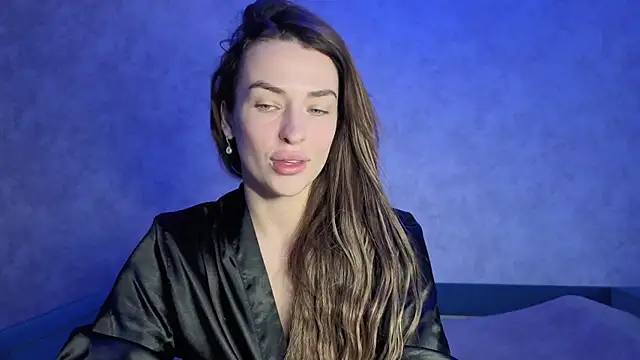 Snapshot of Kira__love1 chatting on 2, 5, 2026 Kira love1 online show from 2, 5, 2026