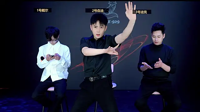 Snapshot of FOX--929-- chatting on 4, 4, 2026 FOX--929-- online show from 4, 4, 2026