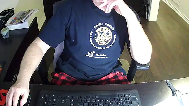 Snapshot of Shalun2000 chatting on 6, 5, 2026 Shalun2000 online show from 6, 5, 2026