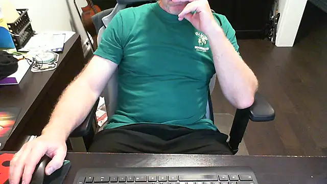 Snapshot of Shalun2000 chatting on 23, 6, 2026 Shalun2000 online show from 23, 6, 2026