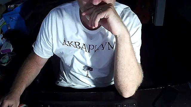Snapshot of Shalun2000 chatting on 29, 6, 2026 Shalun2000 online show from 29, 6, 2026