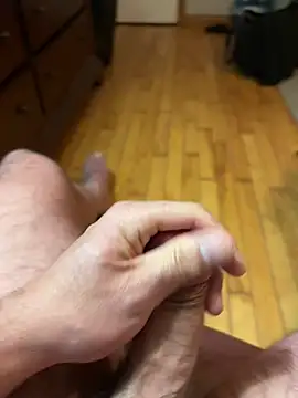 Snapshot of Darktrain50 chatting on 6, 4, 2026 Darktrain50 online show from 6, 4, 2026