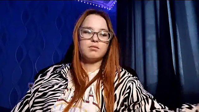 Snapshot of Sheriscute chatting on 4, 4, 2026 Sheriscute online show from 4, 4, 2026