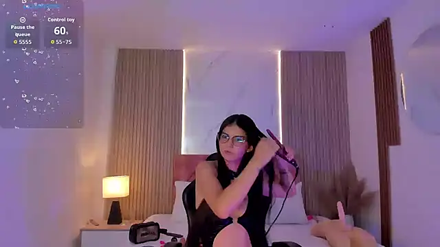 clairemillerx online show from 6, 6, 2026