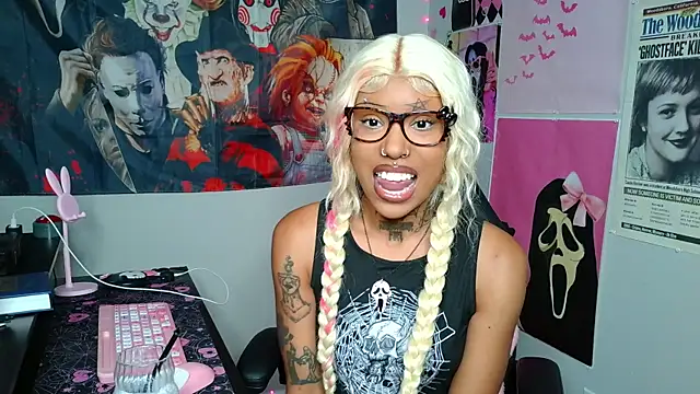 spookiebaddie online show from 7, 5, 2026