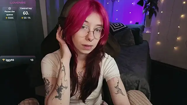 Alice Nyx online show from 28, 7, 2026