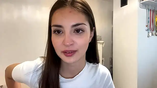 Snapshot of Rita_Sargoni chatting on 23, 4, 2026 Rita Sargoni online show from 23, 4, 2026