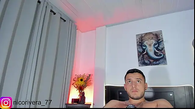 Emma Nico online show from 21, 4, 2026