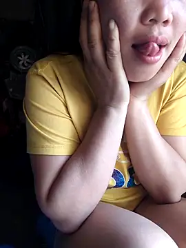 Snapshot of __Amanda__ chatting on 12, 4, 2026 Amanda online show from 12, 4, 2026