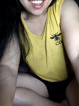 Snapshot of __Amanda__ chatting on 4, 5, 2026 Amanda online show from 4, 5, 2026