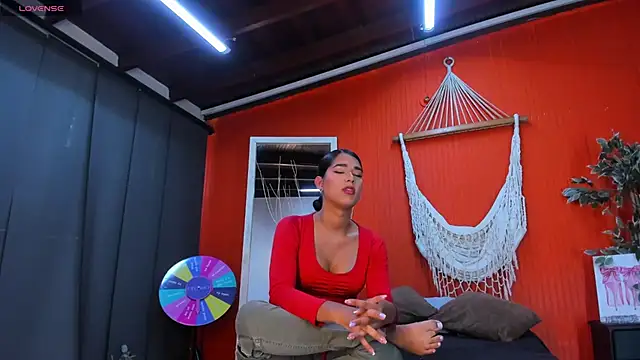 Snapshot of liahspencer chatting on 18, 5, 2026 liahspencer online show from 18, 5, 2026