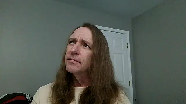 Snapshot of Magnus_Luv chatting on 6, 6, 2026 Magnus Luv online show from 6, 6, 2026