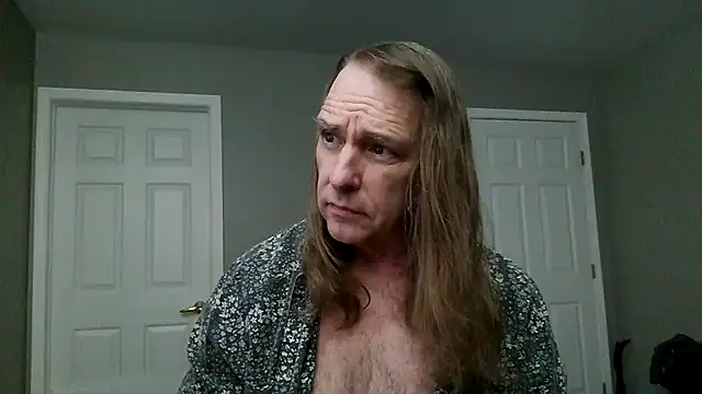 Snapshot of Magnus_Luv chatting on 2, 7, 2026 Magnus Luv online show from 2, 7, 2026