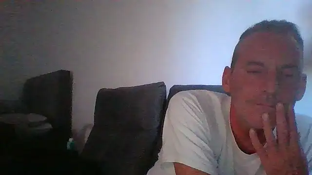Snapshot of CanCumALot chatting on 30, 4, 2026 CanCumALot online show from 30, 4, 2026
