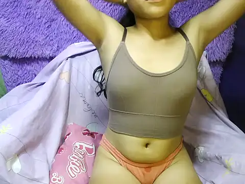 kiffy miley79 online show from 18, 4, 2026