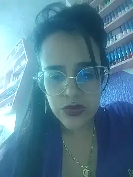 Snapshot of rochylinda chatting on 22, 5, 2026 rochylinda online show from 22, 5, 2026