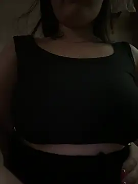 Martinasexygirl999 online show from 5, 4, 2026