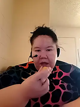 Snapshot of hisalphaqueen27 chatting on 15, 4, 2026 hisalphaqueen27 online show from 15, 4, 2026