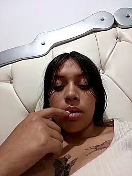 mara-ross online show from 7, 4, 2026