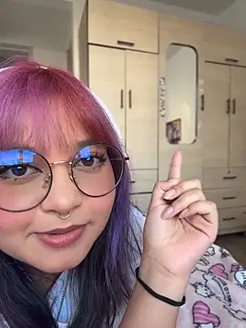 Snapshot of ZoeyDoll_ chatting on 10, 6, 2026 ZoeyDoll online show from 10, 6, 2026