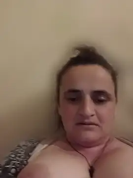 Snapshot of AnabelBexley chatting on 20, 5, 2026 AnabelBexley online show from 20, 5, 2026