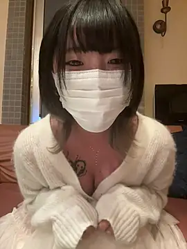 Snapshot of o_Yuki_o chatting on 10, 5, 2026 o Yuki o online show from 10, 5, 2026