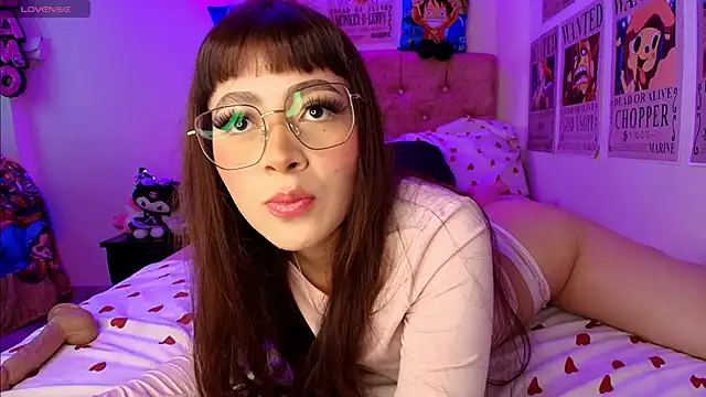 AkiraYami online show from 11, 5, 2026