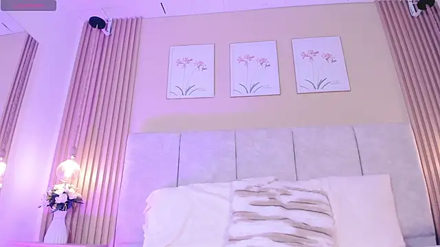 Snapshot of cherlyn_1 chatting on 9, 5, 2026 cherlyn 1 online show from 9, 5, 2026