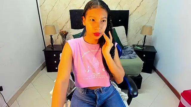 Snapshot of hasley_cute chatting on 21, 5, 2026 hasley cute online show from 21, 5, 2026