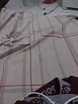 HighlandPiece92 online show from 6, 4, 2026