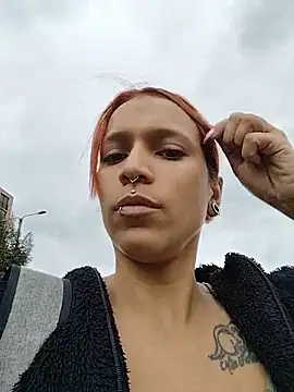 Mia 0-4 online show from 11, 4, 2026