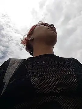 Mia 0-4 online show from 12, 4, 2026