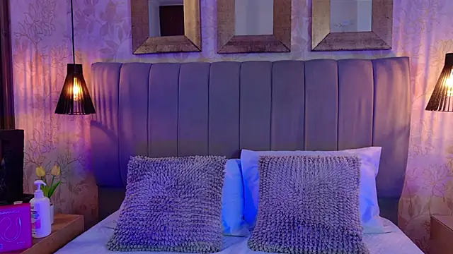 Snapshot of VegaSara chatting on 12, 6, 2026 VegaSara online show from 12, 6, 2026