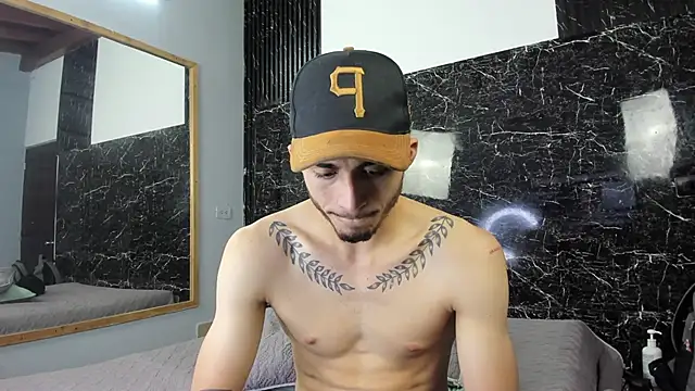 Snapshot of James-06 chatting on 27, 6, 2026 James-06 online show from 27, 6, 2026