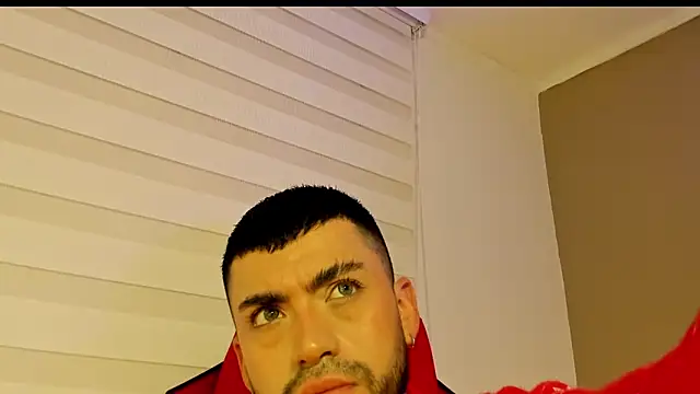 Snapshot of Alexander_Diazz chatting on 2, 5, 2026 Alexander Diazz online show from 2, 5, 2026