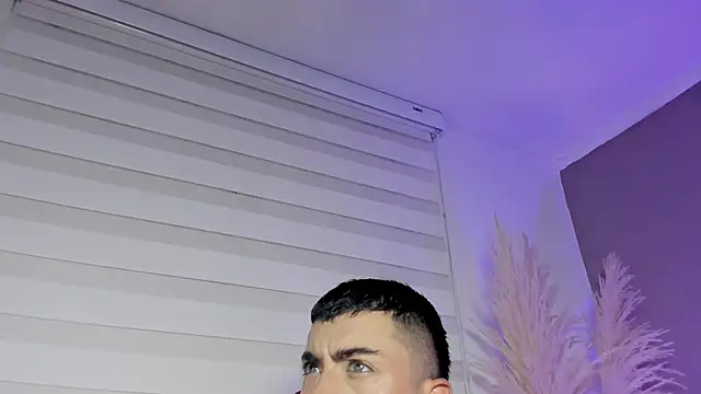 Snapshot of Alexander_Diazz chatting on 15, 5, 2026 Alexander Diazz online show from 15, 5, 2026