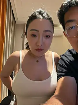 Snapshot of sunsinedadada chatting on 7, 4, 2026 sunsinedadada online show from 7, 4, 2026