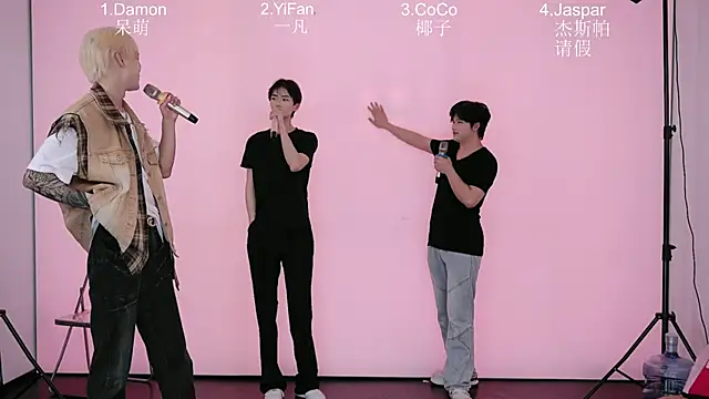 XL-CandyShop online show from 11, 4, 2026