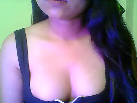 Snapshot of Saxy_Mony002 chatting on 10, 6, 2026 Saxy Mony002 online show from 10, 6, 2026