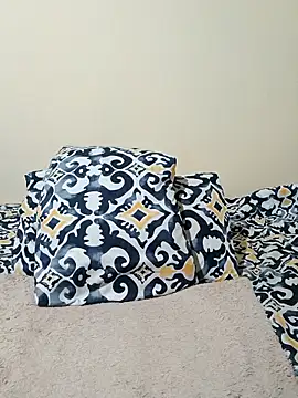 EbonySexySlimxxx online show from 14, 4, 2026