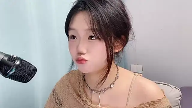 Snapshot of Lilababy00 chatting on 16, 4, 2026 Lilababy00 online show from 16, 4, 2026