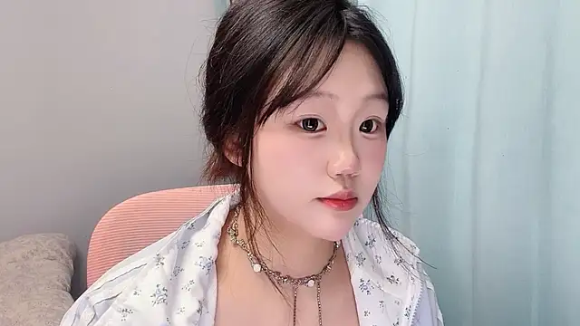 Snapshot of Lilababy00 chatting on 19, 4, 2026 Lilababy00 online show from 19, 4, 2026