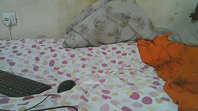Snapshot of issabelaluna chatting on 29, 4, 2026 issabelaluna online show from 29, 4, 2026