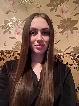 AlinaLove3213 online show from 3, 6, 2026