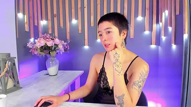 Atheena   online show from 21, 4, 2026