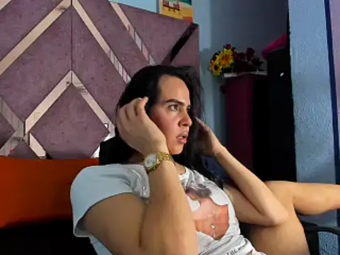 Nathacha bliss online show from 16, 4, 2026