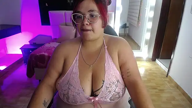 Sweet cat t online show from 27, 4, 2026