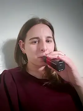 jade Montoe online show from 3, 6, 2026