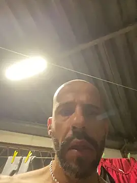 WaltinhoOliveira online show from 8, 4, 2026